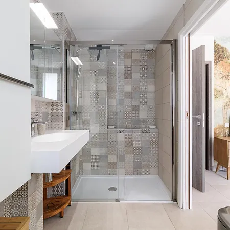 Lägenhet L'elysium - Exceptional 220 Sqm Penthouse - Private Terrace & Jacuzzi - Ac - 3 Parking Spaces Menton