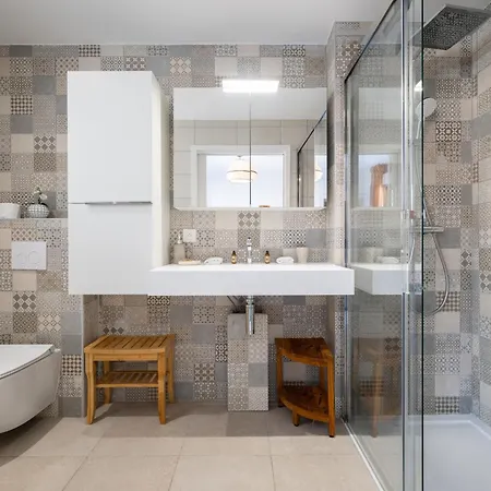 Le Coq Elysium - Exceptional 220 Sqm Penthouse - Private Terrace & Jacuzzi - Ac - 3 Parking Spaces Apartament Mentona