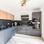 Le Coq Elysium - Exceptional 220 Sqm Penthouse - Private Terrace & Jacuzzi - Ac - 3 Parking Spaces Apartman Menton