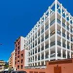 公寓 Le Coq Elysium - Exceptional 220 Sqm Penthouse - Private Terrace & Jacuzzi - Ac - 3 Parking Spaces 芒通