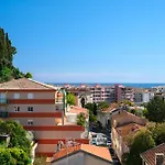 Apartment Le Coq Elysium - Exceptional 220 Sqm Penthouse - Private Terrace & Jacuzzi - Ac - 3 Parking Spaces *