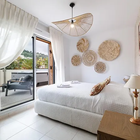 Le Penthouse De 220m2 - Jacuzzi - 3 Parkings - Climatisation - Terrasse Apartment