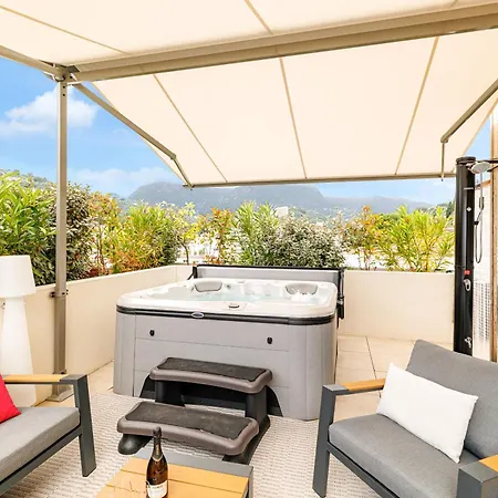 Apartment Le Penthouse De 220m2 - Jacuzzi - 3 Parkings - Climatisation - Terrasse Menton