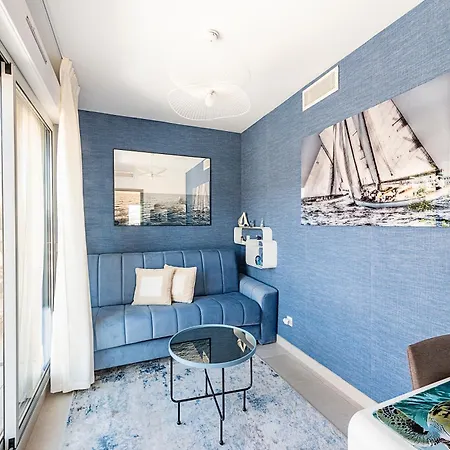 L'elysium - Exceptional 220 Sqm Penthouse - Private Terrace & Jacuzzi - Ac - 3 Parking Spaces Apartman *