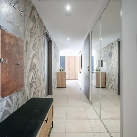 Le Coq Elysium - Exceptional 220 Sqm Penthouse - Private Terrace & Jacuzzi - Ac - 3 Parking Spaces Apartment *